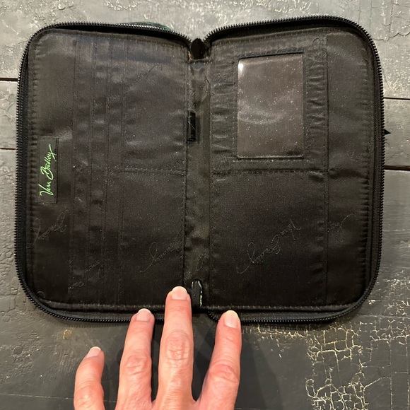 Vera Bradley Botanical Garden Zip Around Wallet - Picture 3 of 4